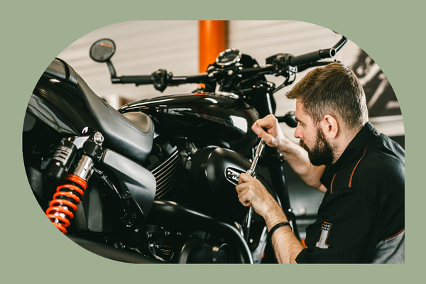 What Does a Motorcycle Mechanic Do?